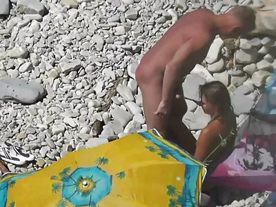 Fucked în fund poze cu fete goale în autobuzul public