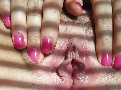 Videoclipul Good Girl Breaks Bad poze fete nud (Xander Corvus, Mila Jade)