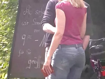 Videoclipul Late For Church poze cu fete goale (Danny D, Alessandra Jane)