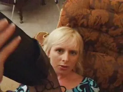 Videoclipul Tied Me Up (Angela Crystal, James, Alexa, Christina Bella, poze femei mature goale Tegan)