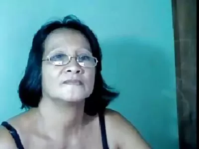 O gabă obraznică poze cu femei guale fucks afară video (Joanna Black)