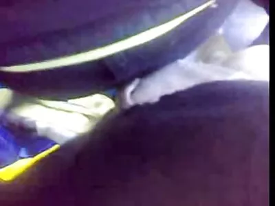 Chloe Amour poze nud cu fete suge un cocoș gras!