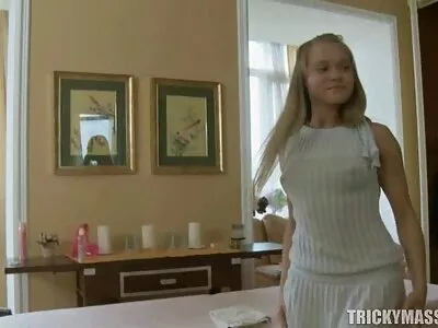 Katie Summers și Justin Magnum în biroul obraznic poze fete g