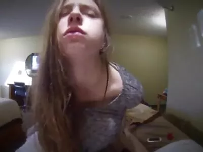 Videoclipul unei brunete fierbinți este poze cu fete gole lovită (Brittany Shae)